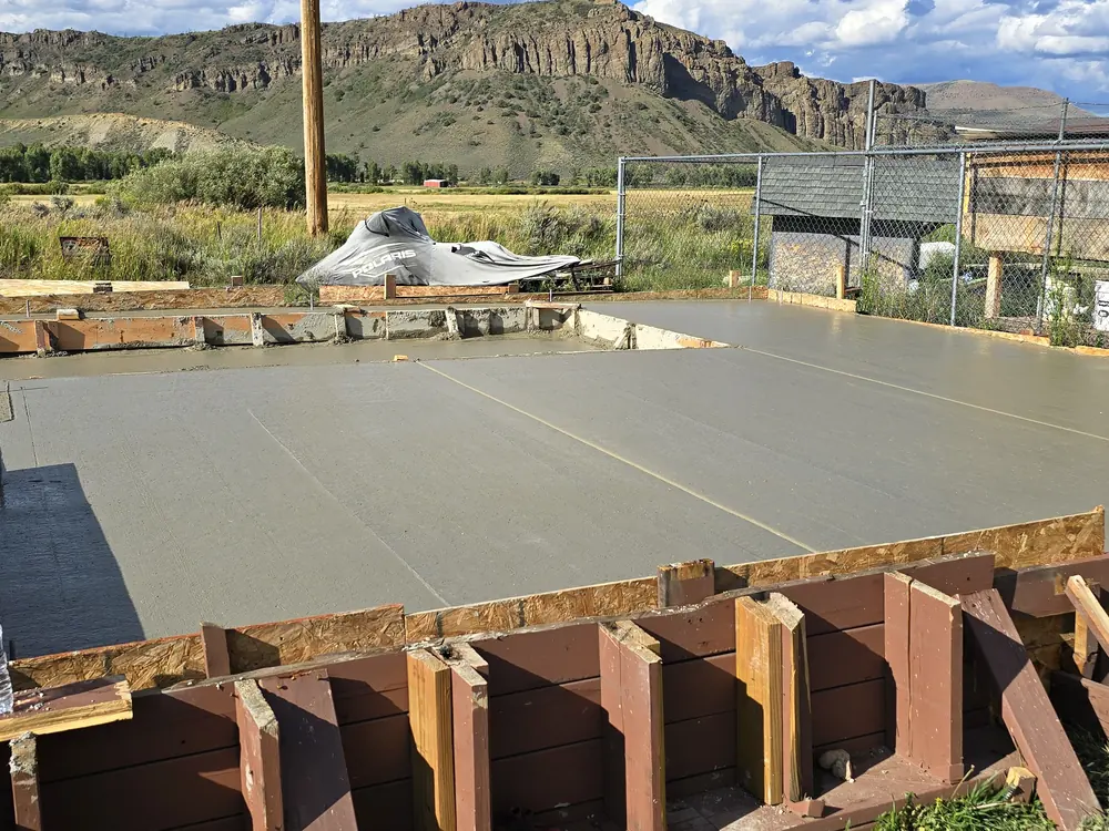 New concrete slab for a detached garage